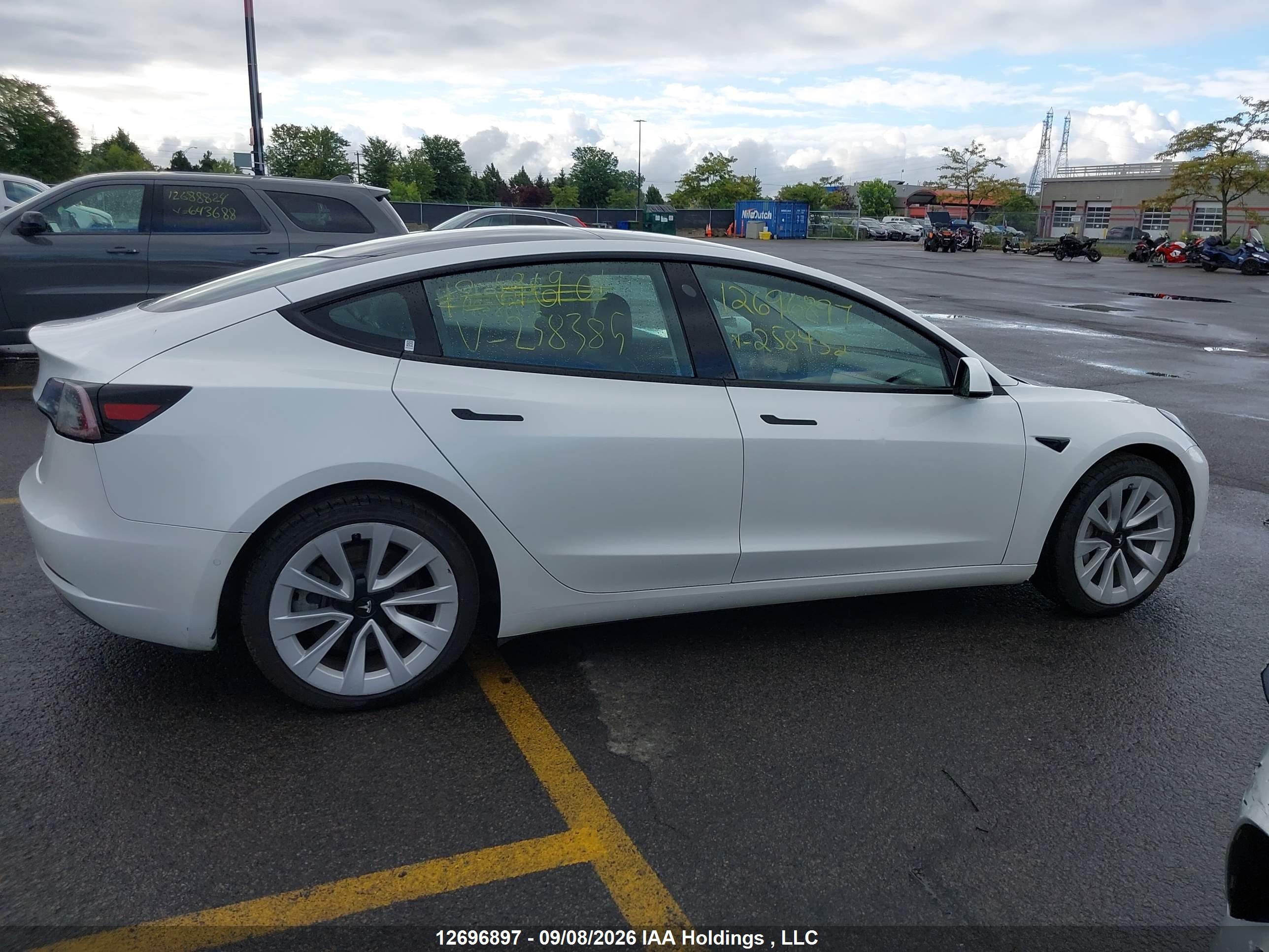 2022 TESLA MODEL 3 RWD/STANDARD RANGE