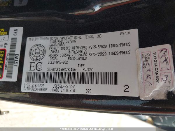2017 TOYOTA TUNDRA PLATINUM 5.7L V8 — I9