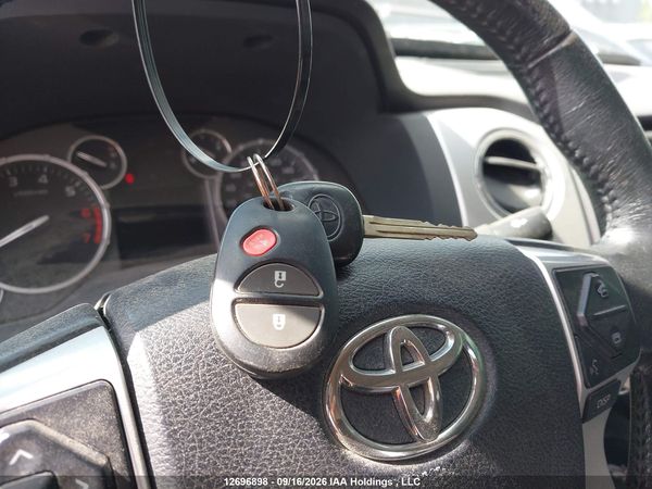 2017 TOYOTA TUNDRA PLATINUM 5.7L V8 — I11