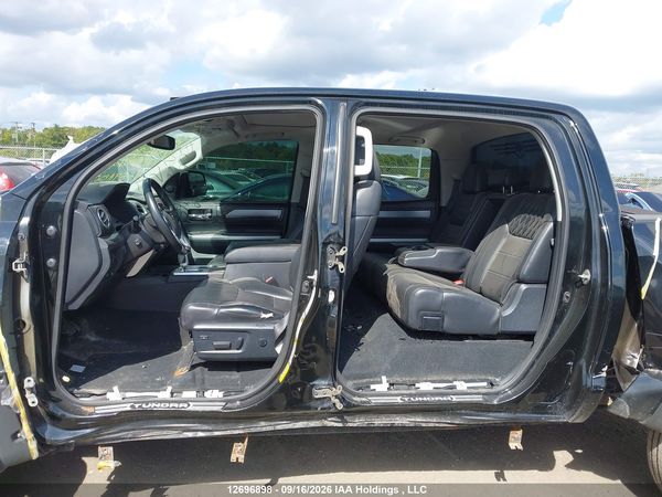2017 TOYOTA TUNDRA PLATINUM 5.7L V8 — I15