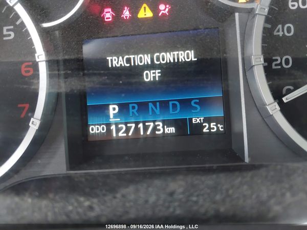 2017 TOYOTA TUNDRA PLATINUM 5.7L V8 — I16