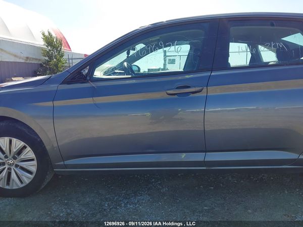2019 VOLKSWAGEN JETTA S/SE/R-LINE — I12