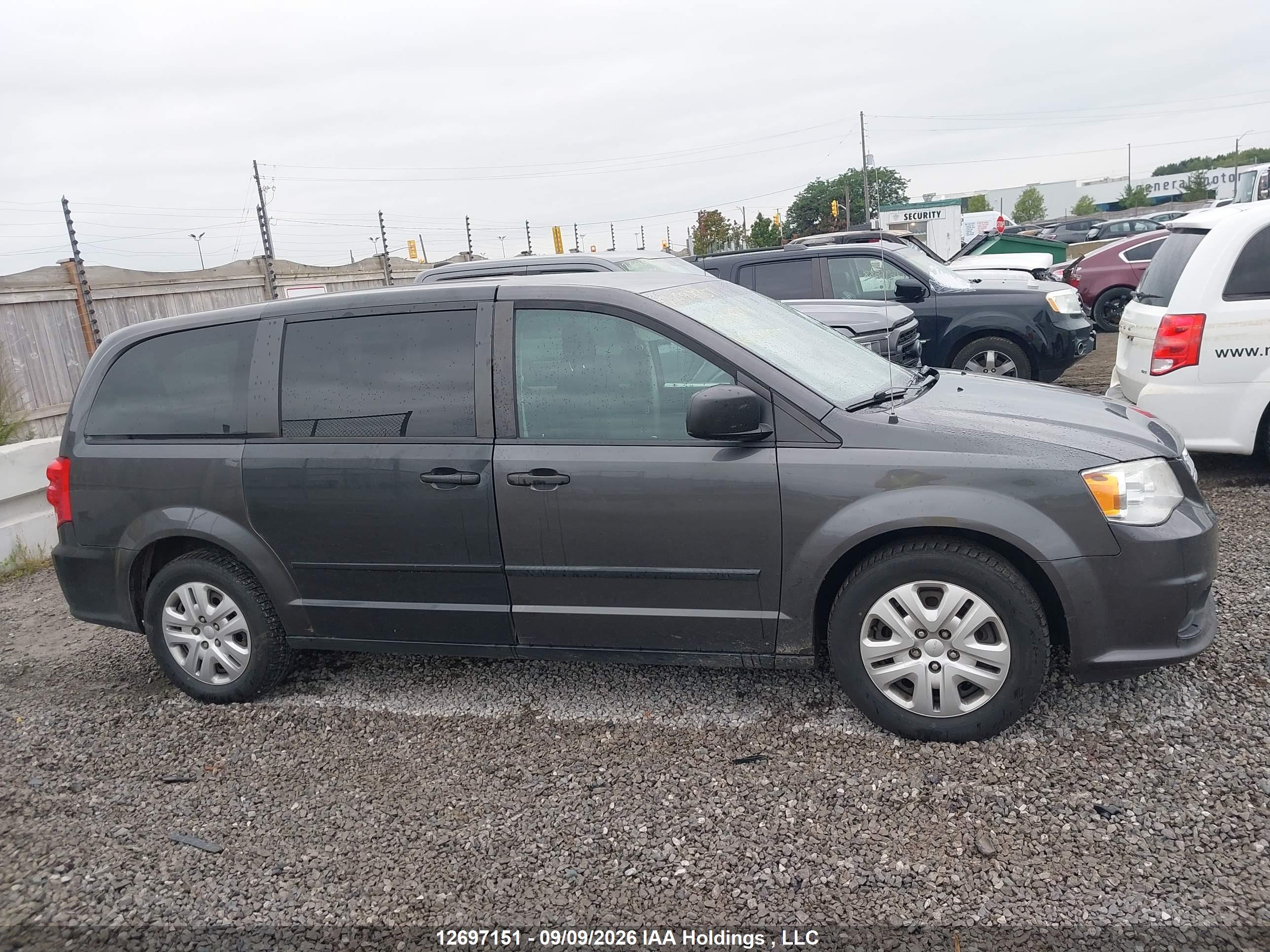 2016 DODGE GRAND CARAVAN SE