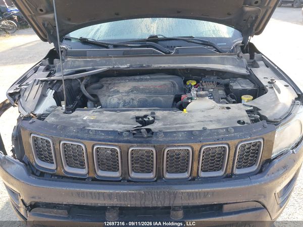 2018 JEEP COMPASS TRAILHAWK — I10