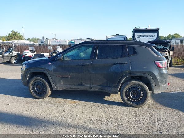 2018 JEEP COMPASS TRAILHAWK — I14