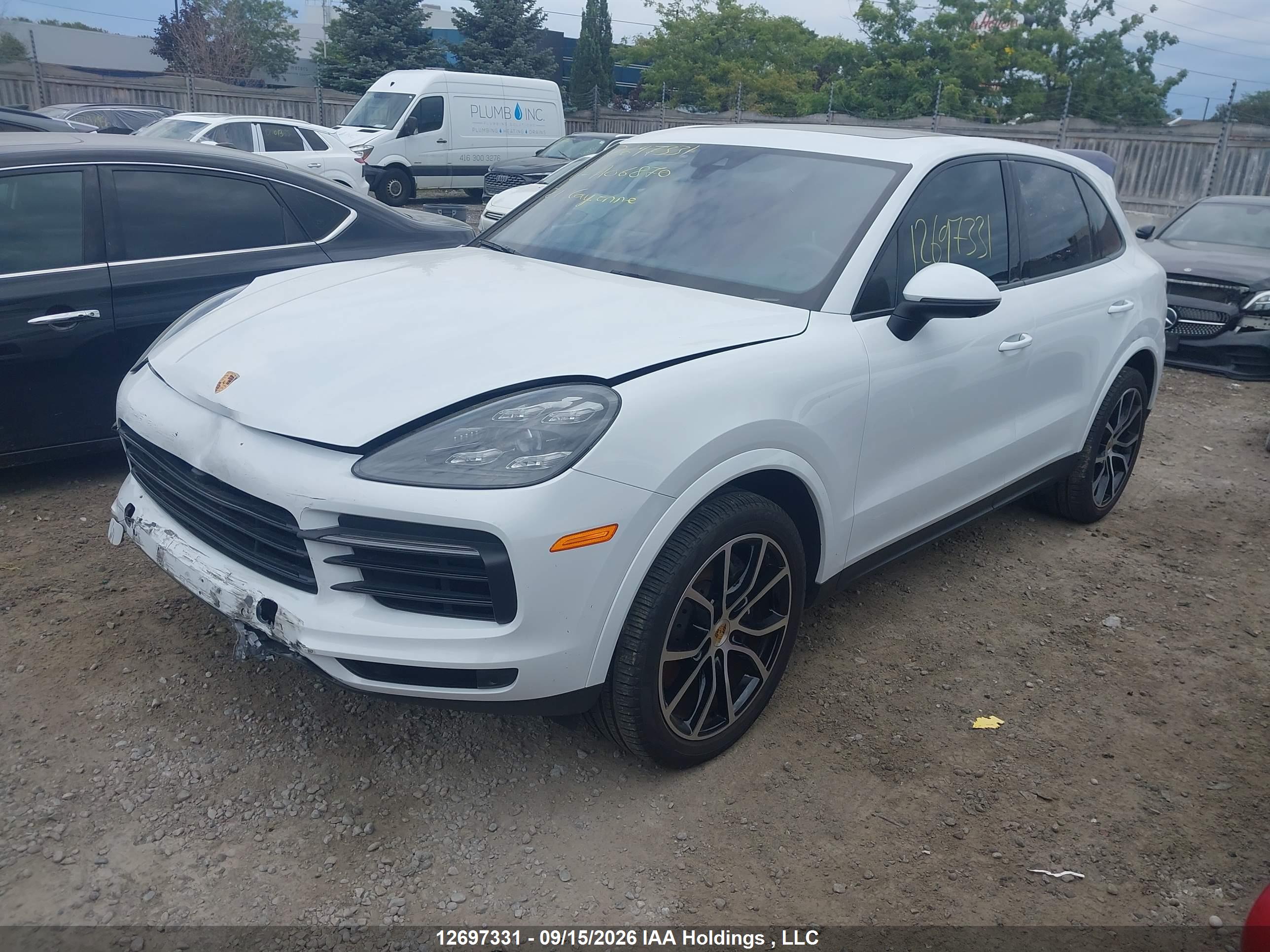 2021 PORSCHE CAYENNE — I2