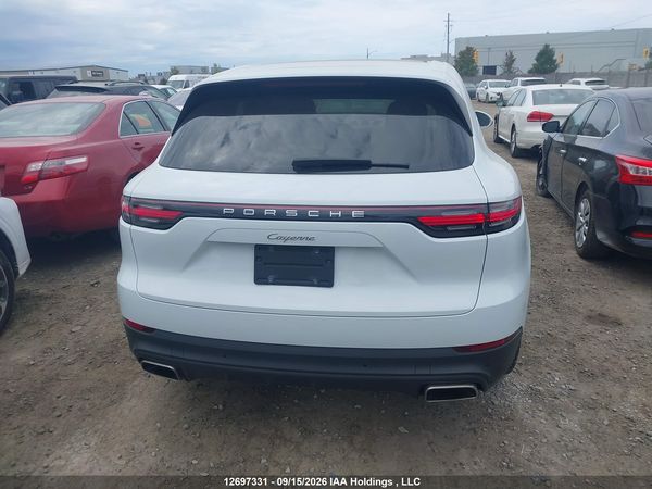2021 PORSCHE CAYENNE — I16