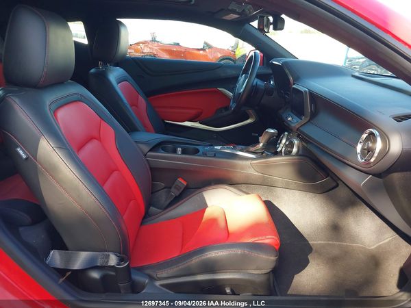 2024 CHEVROLET CAMARO LT — I5