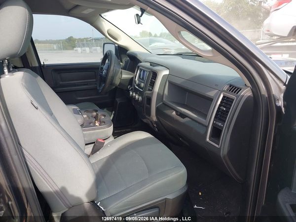 2016 RAM 1500 ST — I5