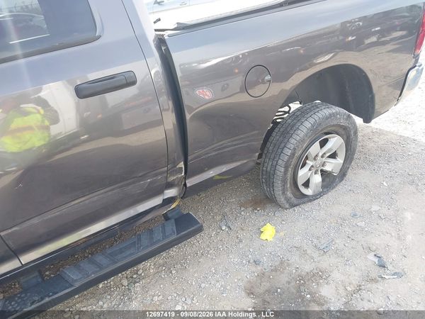 2016 RAM 1500 ST — I6