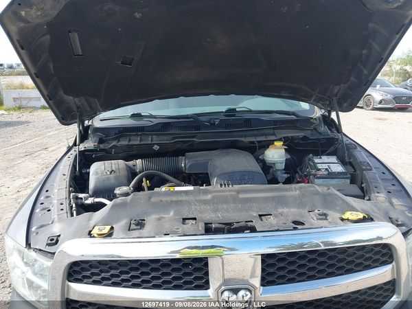 2016 RAM 1500 ST — I10