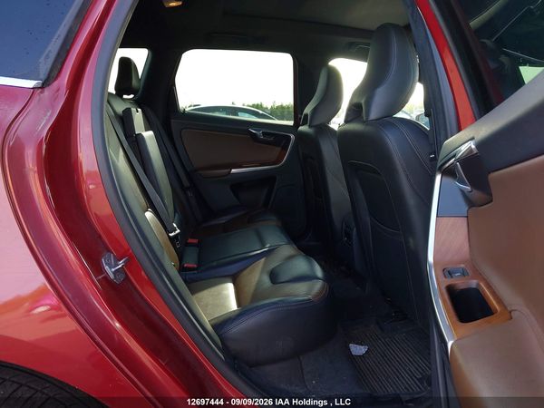 2017 VOLVO XC60 T6/PREMIER — I8