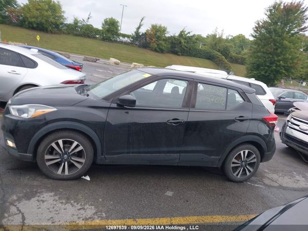 2020 NISSAN KICKS SV
