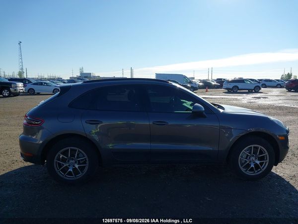 2015 PORSCHE MACAN S