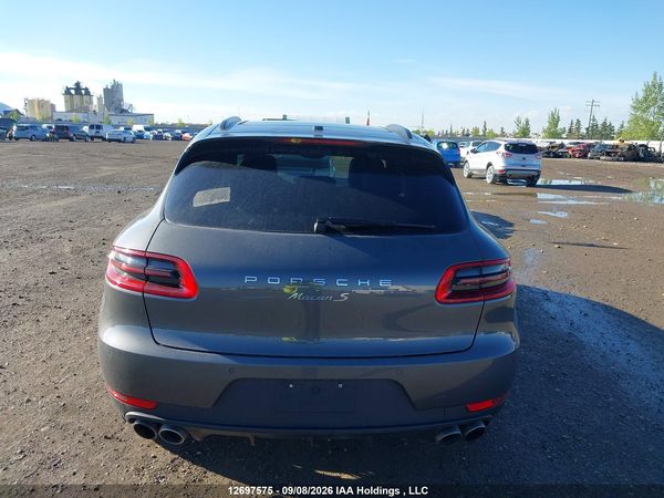 2015 PORSCHE MACAN S
