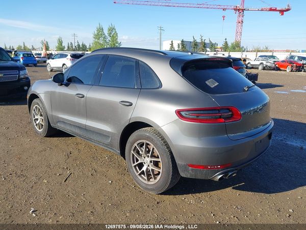 2015 PORSCHE MACAN S