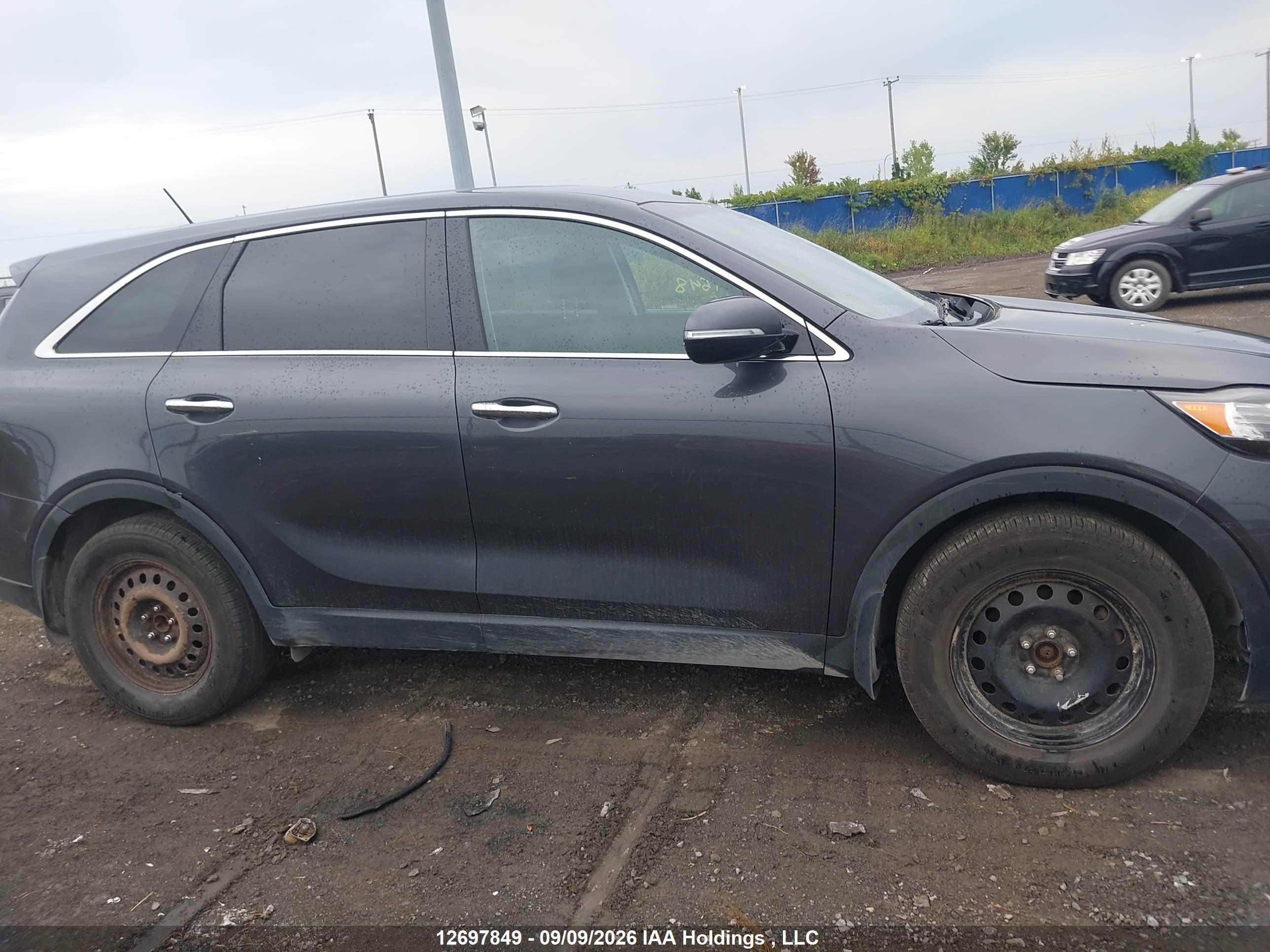 2019 KIA SORENTO 2.4L LX