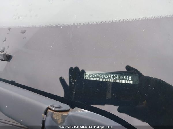 2019 KIA SORENTO 2.4L LX