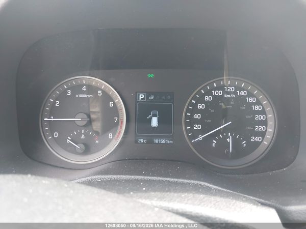 2016 HYUNDAI TUCSON SE — I7