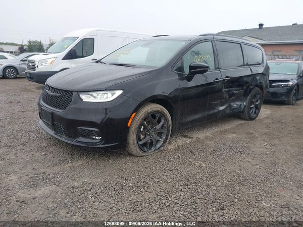 2025 CHRYSLER PACIFICA — I2