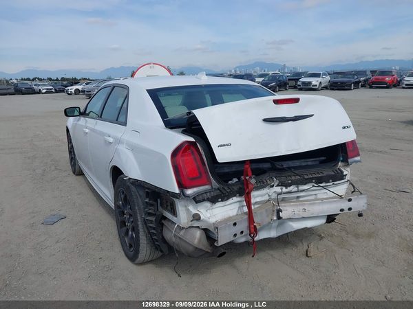 2023 CHRYSLER 300 TOURING-L AWD — I3