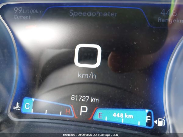 2023 CHRYSLER 300 TOURING-L AWD — I16