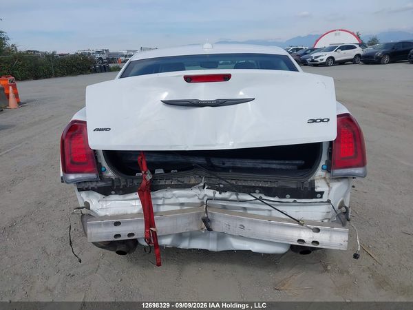 2023 CHRYSLER 300 TOURING-L AWD — I17