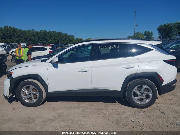 2022 HYUNDAI TUCSON