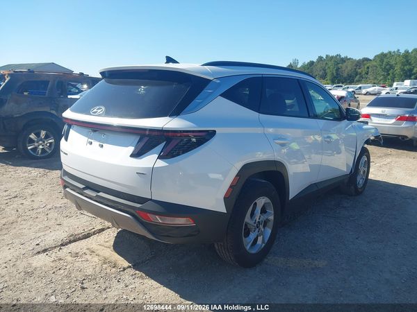 2022 HYUNDAI TUCSON