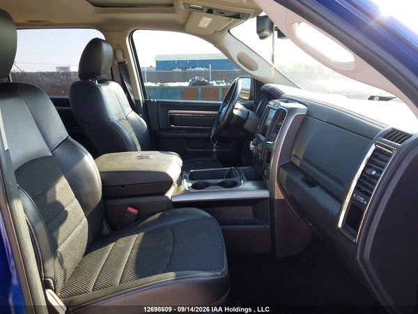 2016 RAM 1500 SPORT