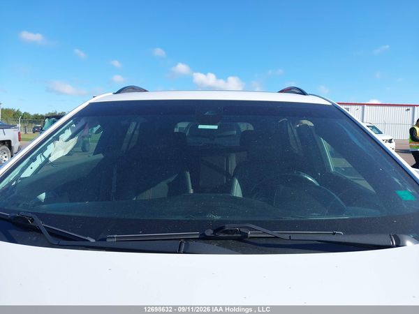 2022 CHEVROLET EQUINOX RS — I17