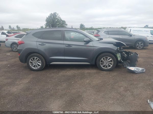 2018 HYUNDAI TUCSON SE 2.0L — I14
