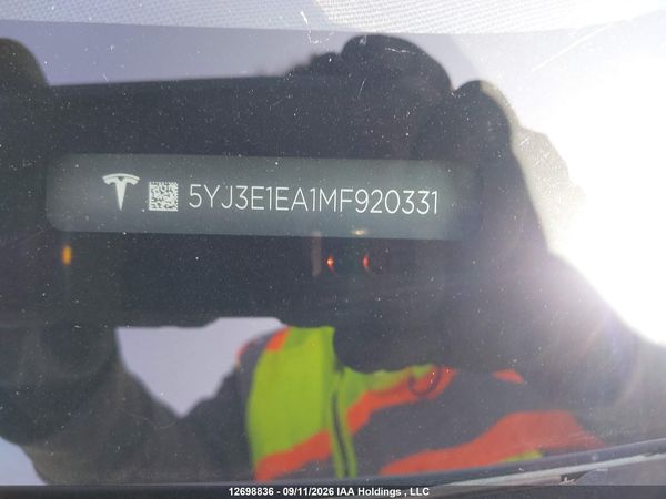 2021 TESLA MODEL 3