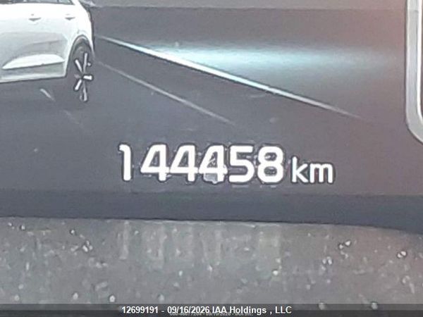 2020 KIA NIRO PLUG-IN HYBRID EX PREMIUM — I16