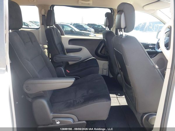 2018 DODGE GRAND CARAVAN SE — I8