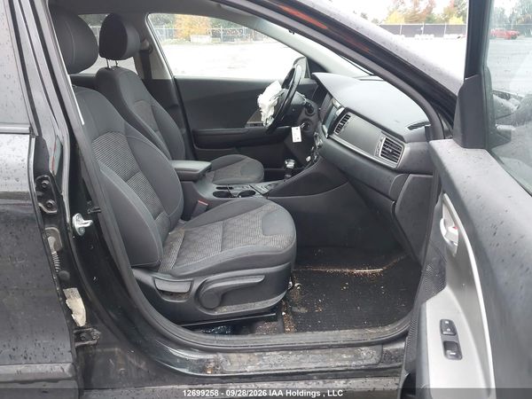 2018 KIA NIRO L — I5
