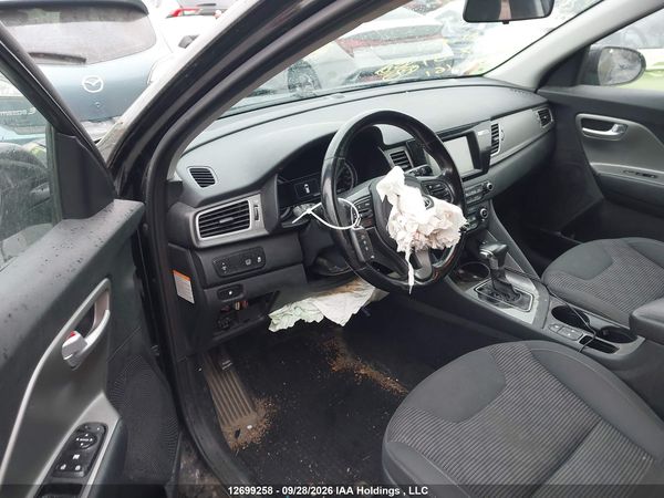 2018 KIA NIRO L — I18