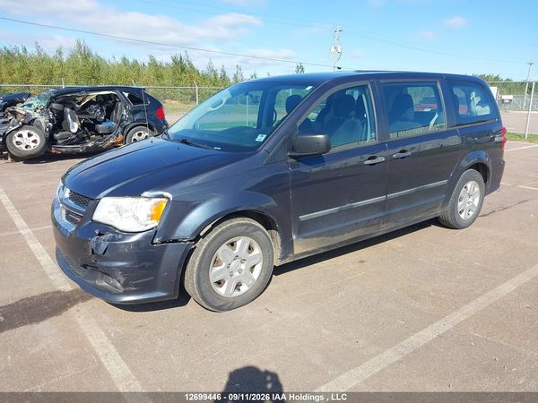 2013 DODGE GRAND CARAVAN — I2