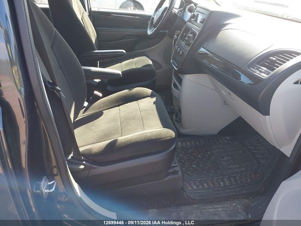 2013 DODGE GRAND CARAVAN SE/SXT — I5