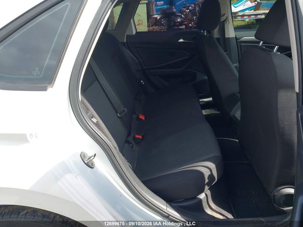 2019 VOLKSWAGEN JETTA 1.4 TSI COMFORTLINE — I8