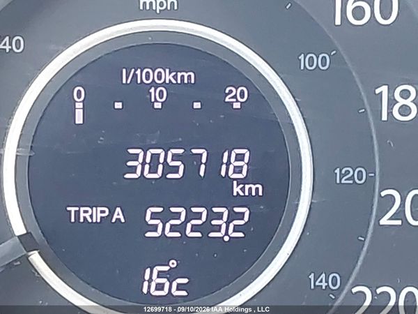 2015 HONDA CR-V LX — I15