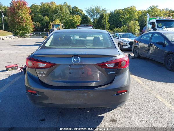 2018 MAZDA 3 SE — I16