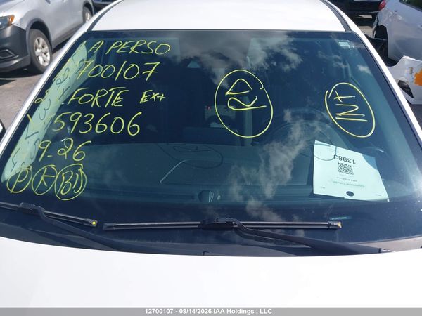 2023 KIA FORTE EX/EX+/EX PREMIUM — I18
