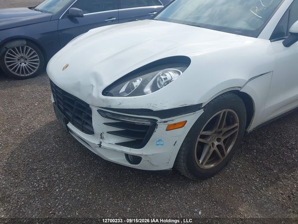 2016 PORSCHE MACAN S — I6