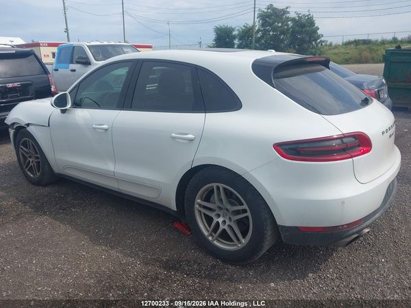 2016 PORSCHE MACAN S — I14