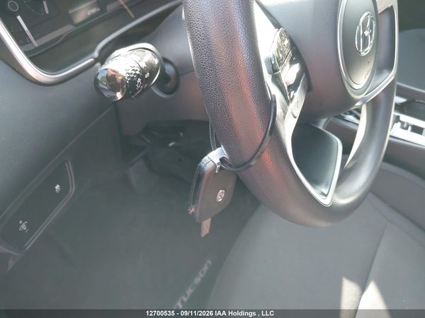 2022 HYUNDAI TUCSON ESSENTIAL AWD — I10