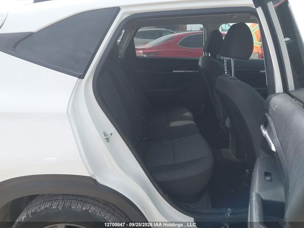 2024 KIA SELTOS LX — I8