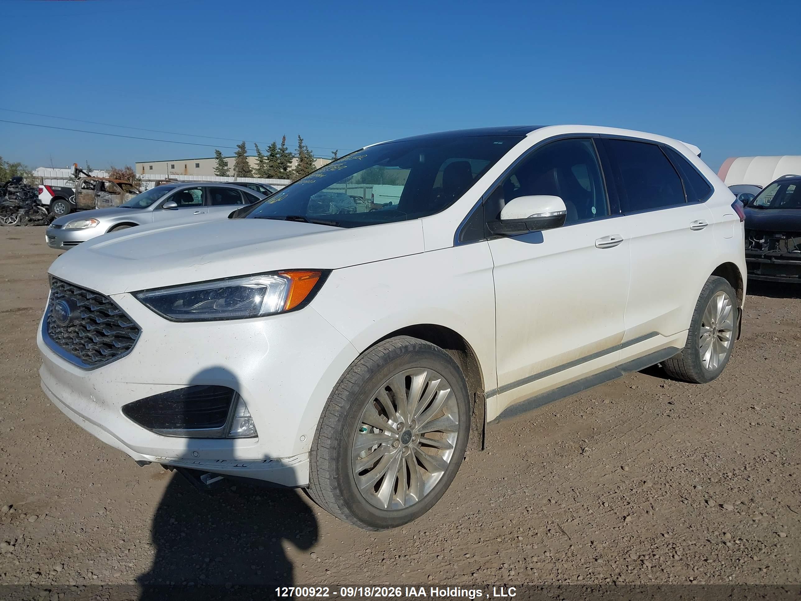2020 FORD EDGE TITANIUM — I2