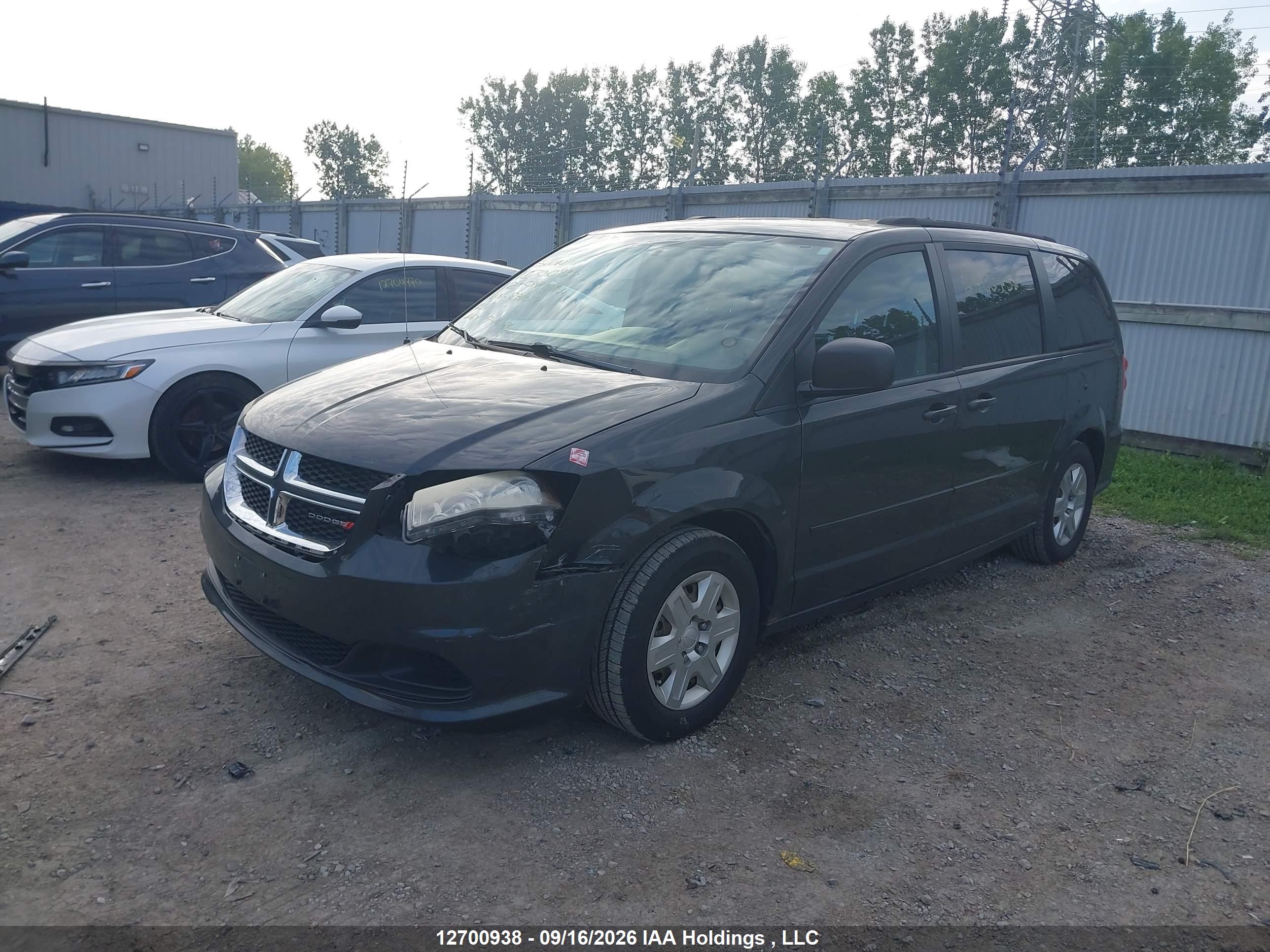 2012 DODGE GRAND CARAVAN SE/SXT — I2