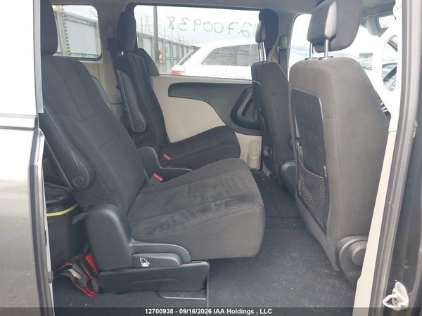 2012 DODGE GRAND CARAVAN SE/SXT — I8